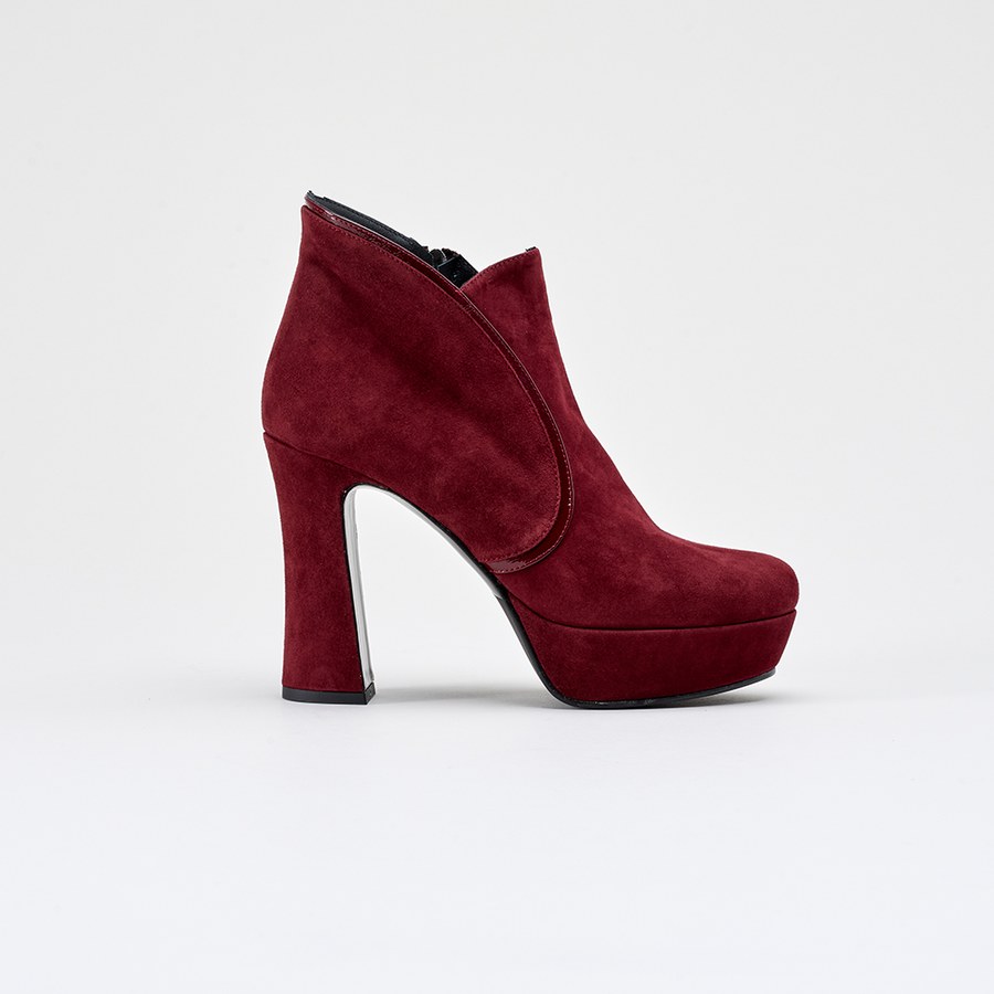 Bottine daim bordeaux, 58m